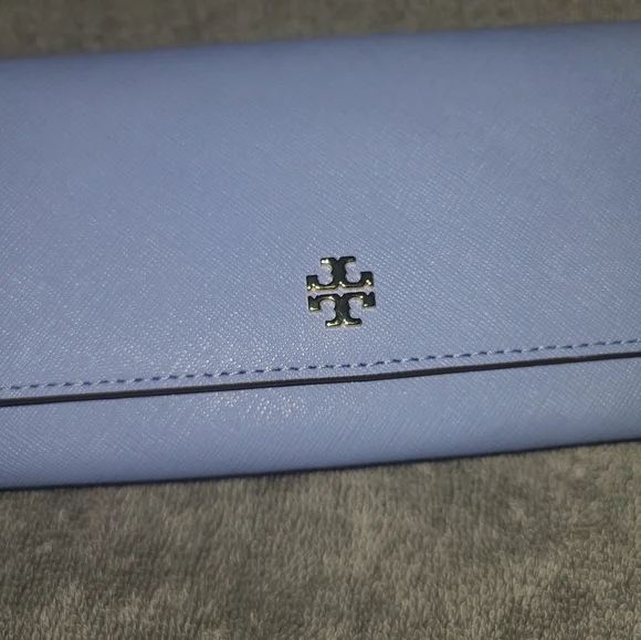 Tory Burch Wallet - Picture 13 of 17
